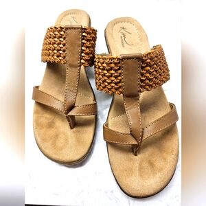 Kim Rogers Marlie Brown slip-on size 7 1/2